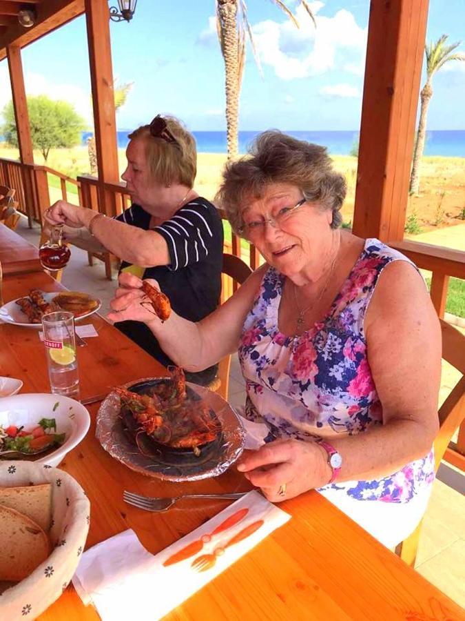 Paradise Karpaz Hotel & Restaurant Rizokarpaso Екстериор снимка