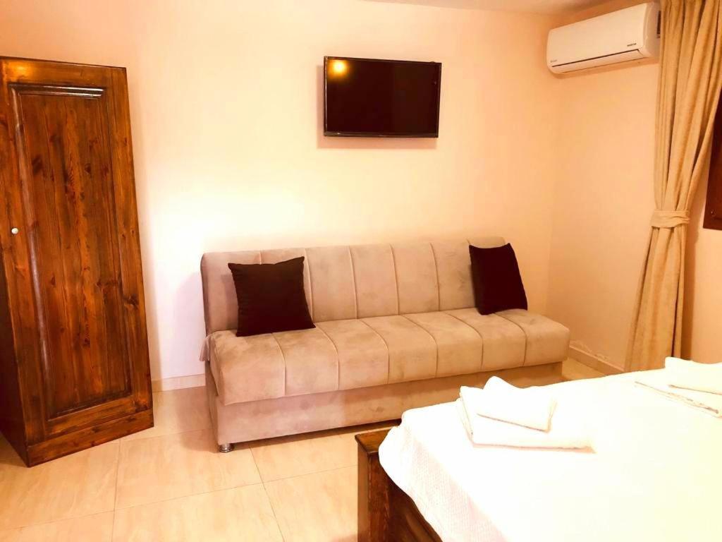 Paradise Karpaz Hotel & Restaurant Rizokarpaso Екстериор снимка