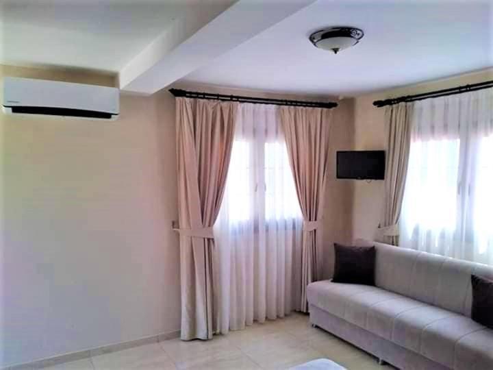 Paradise Karpaz Hotel & Restaurant Rizokarpaso Екстериор снимка